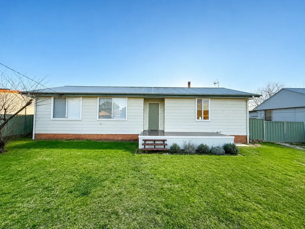 Charming & Inviting 3 Bedroom Home