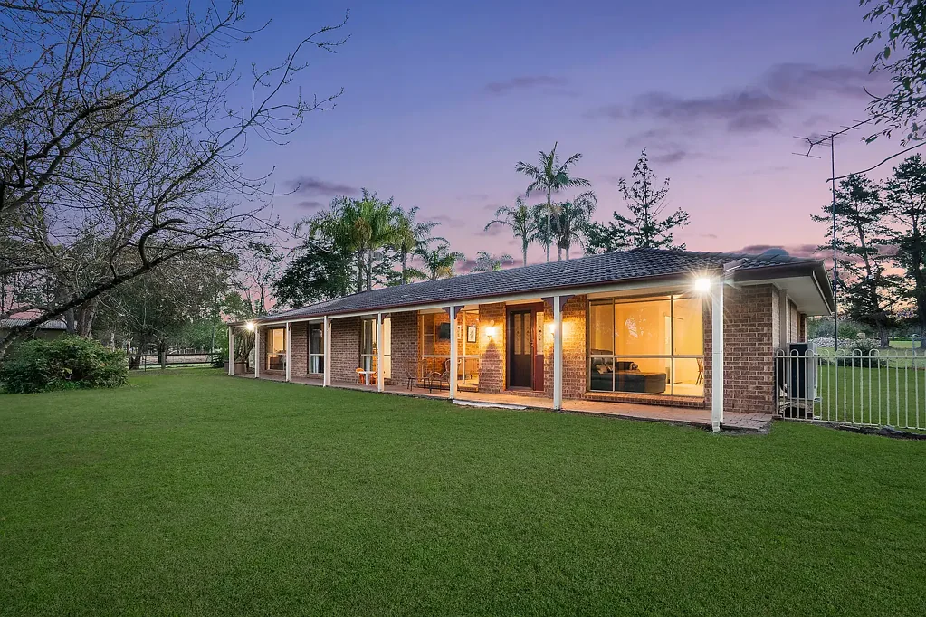 Thirlmere 4部屋 5 stunning acres