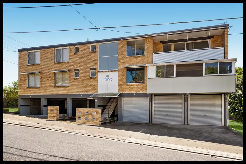 Annerley 2બેડરૂમ ELEVATED COMFORT AND CONVENIENCE IN ANNERLEY