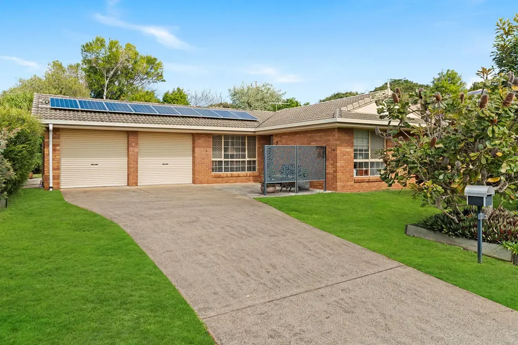 2 Carl Jung Court, Victoria Point, QLD 4165