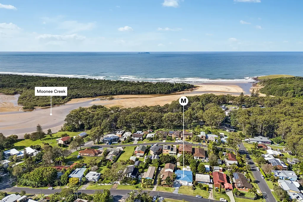 Moonee Beach 4chambre A Fully Renovated Coastal Family Retreat