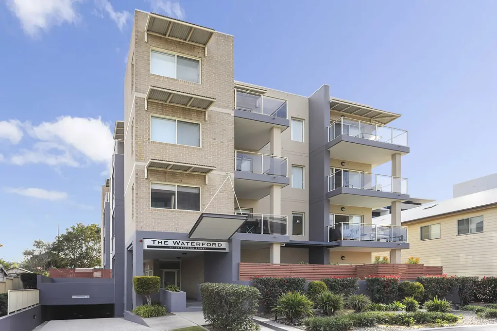 Two bedroom apartment close to CBD