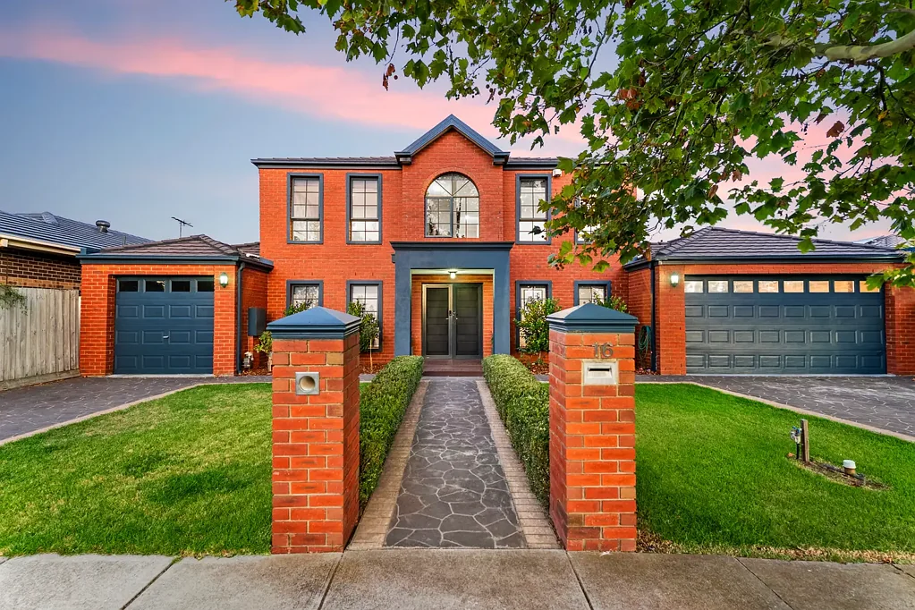 16 Glenview Court, Hillside, VIC 3037