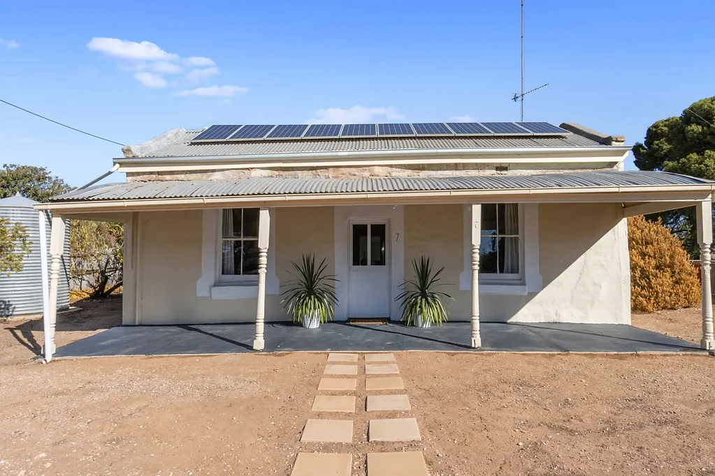 Snowtown 3Moenga A Quaint Escape!