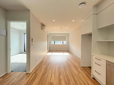 Modern 1-Bedroom Apartment in the heart of Sandringham