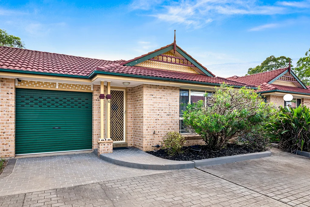 10/4-8 Gordon Avenue, Ingleburn, NSW 2565
