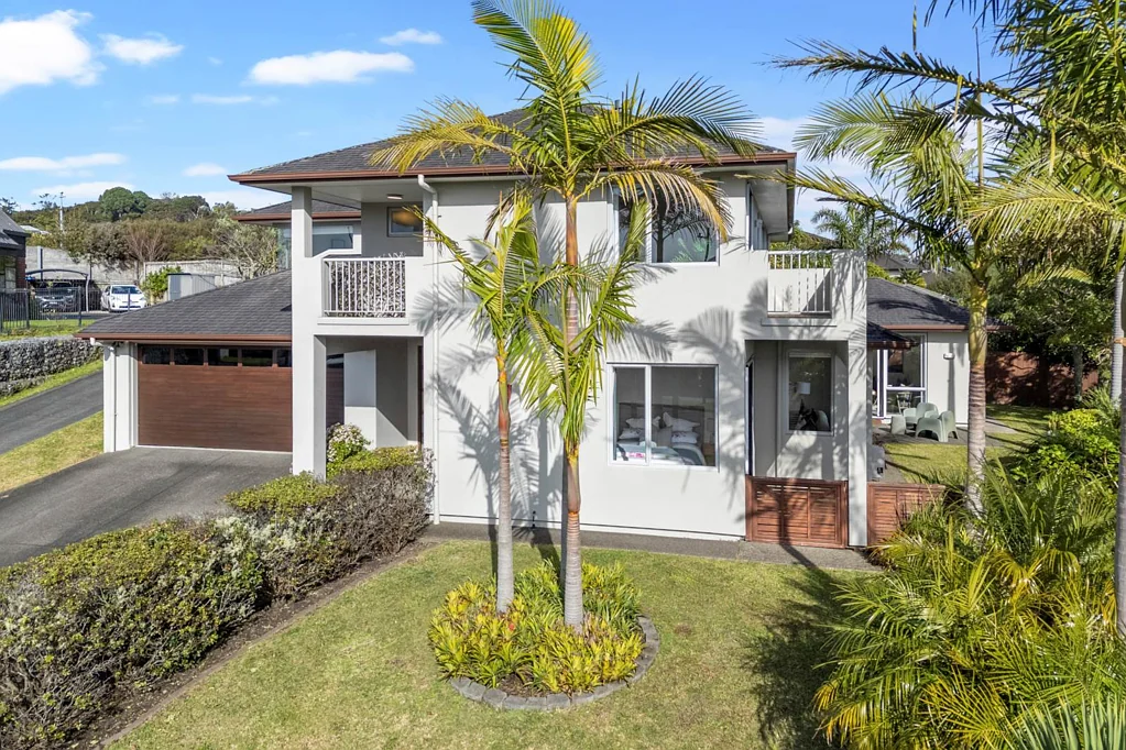 23 George Deane Place, Greenhithe, North Shore City, Auckland