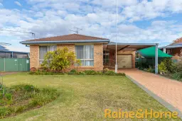 102 WATTLE CRES, Narromine