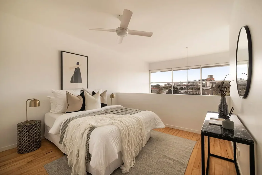 Rosebery 2chambre North Facing New York Style Loft Offering Stunning City Views