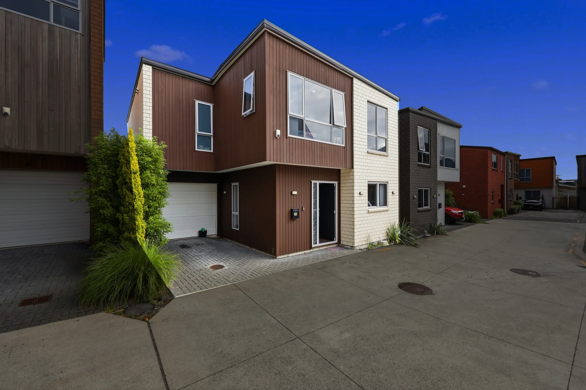 Otahuhu 4房  Owners are in Brisbane,Selling to Buy in Australia