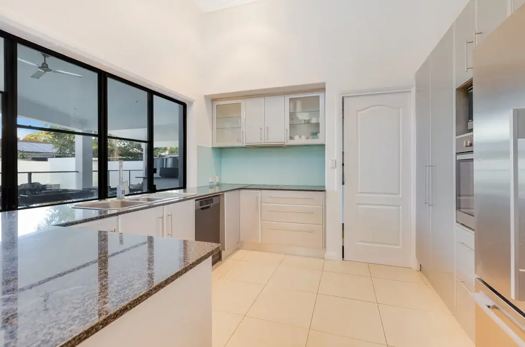 26 Mariners Crescent, Banora Point, NSW 2486
