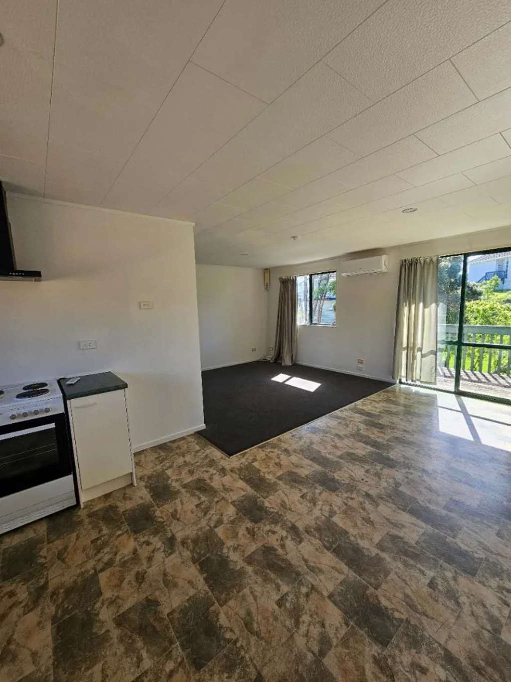 Bright & Spacious 3-Bedroom Home in Glen Innes!