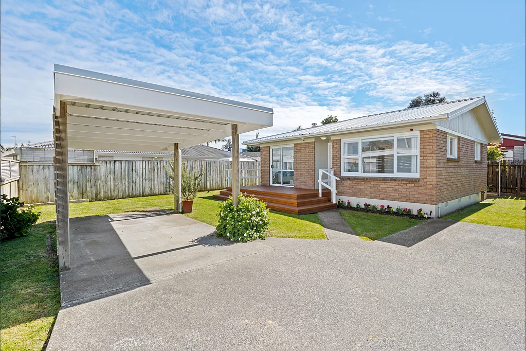 3/5 Empire Road, Orewa, Rodney, Auckland