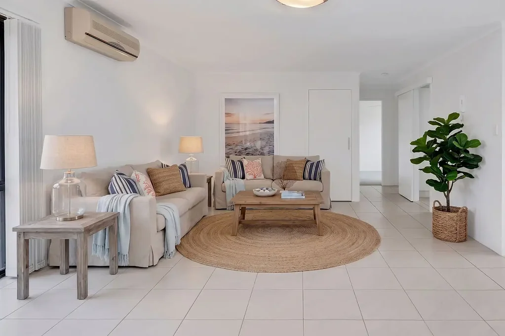 Labrador 2 Slaapkamer Move-In Ready, Moments from the Broadwater