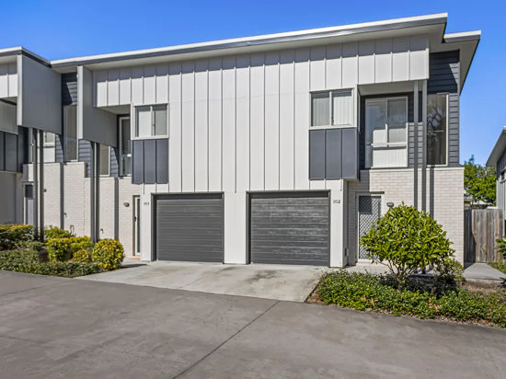102/21 Emerald Place, Bridgeman Downs, QLD 4035