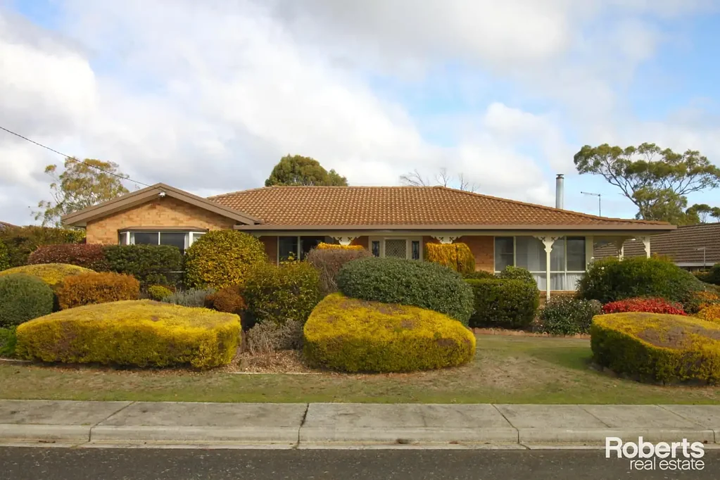 COMFORTABLE LIVING IN RIVERSIDE