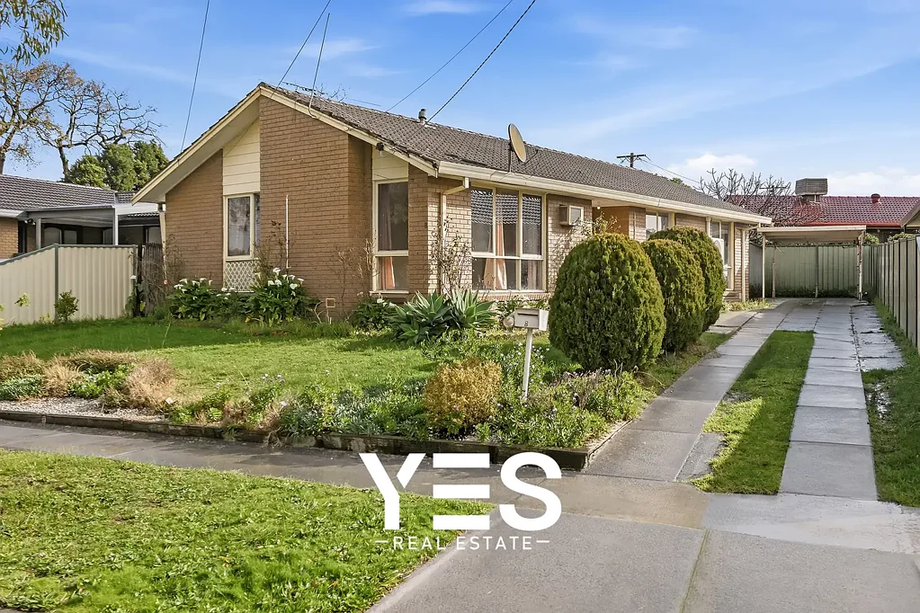 COMFORTABLE FAMILY LIVING IN A PRIME LOCATION