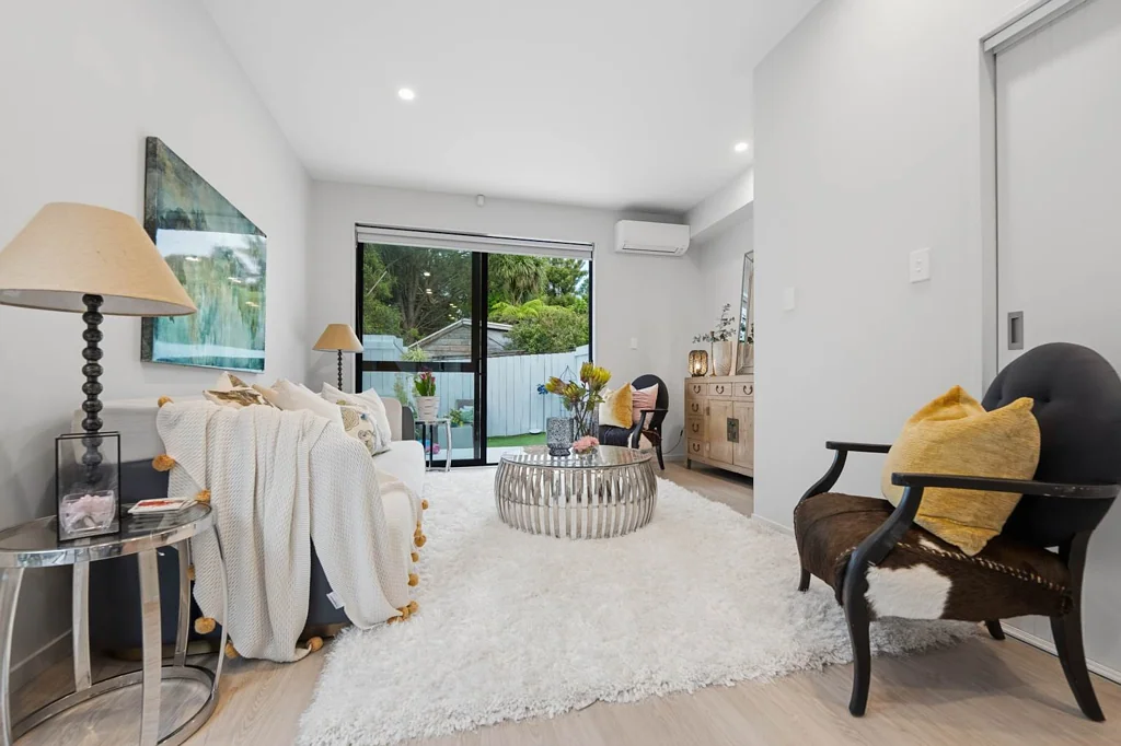 Otahuhu 2chambre Must Be Sold – Owner’s Loss, Your Gain