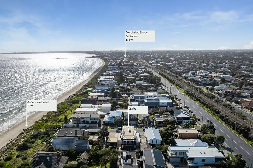Aspendale 4कमरा Breath-taking Bay Views. An Extraordinary Beachside Residence.
