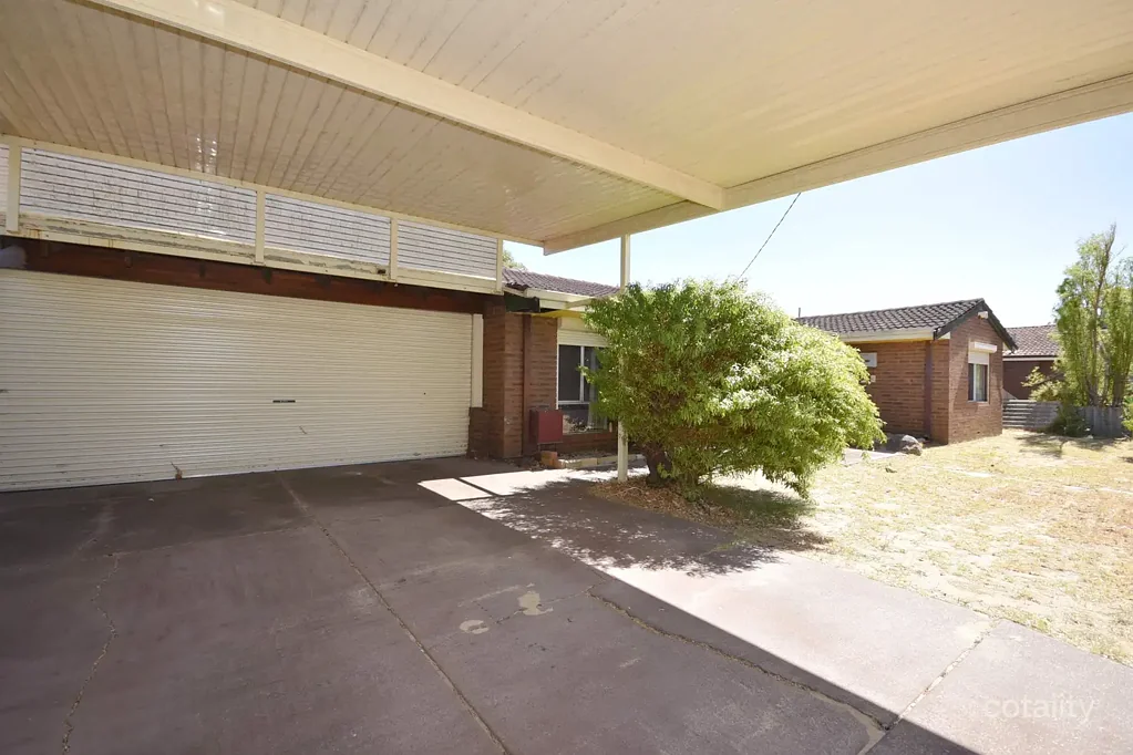 Armadale 3Moenga Space, Convenience & Potential – A Home Ready for Its Next Chapter
