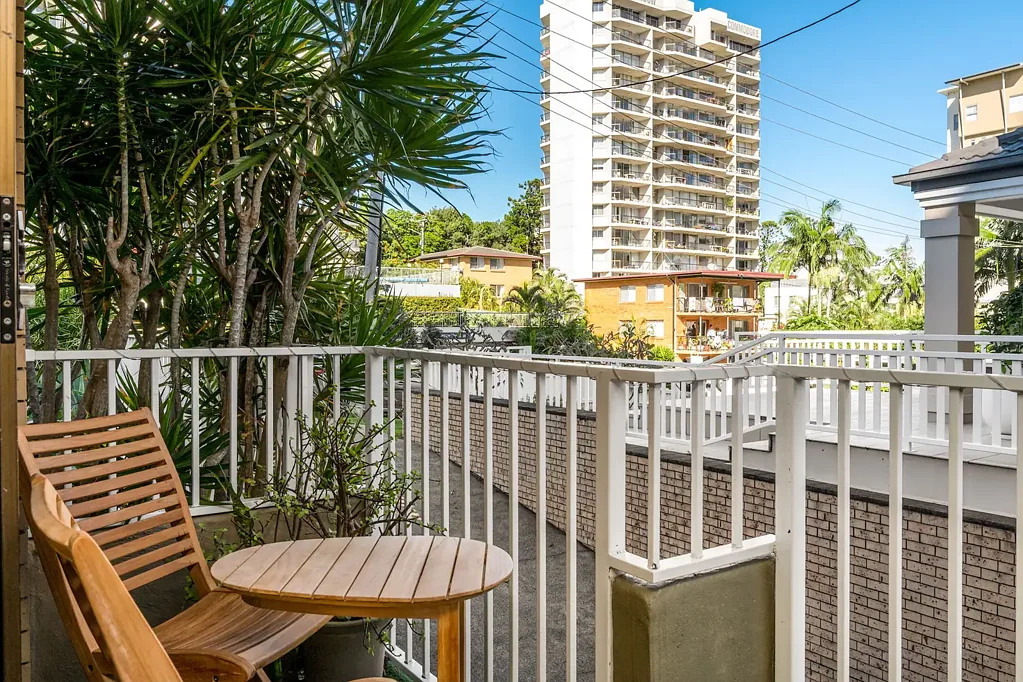Ground Floor Beachside Living in the Heart of Rainbow Bay