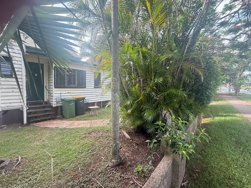 MOST AFFORDABLE UNIT ON THE PENINSULA!!