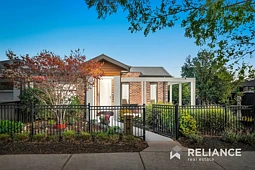 19 Prichard Walk, Point Cook