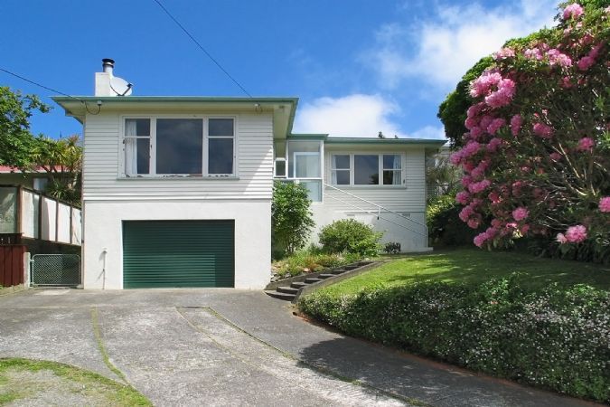 64 Helston Road, Paparangi, Wellington, 4 rūma, 0 rūma horoi