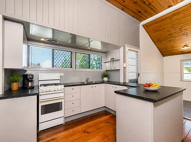 31 Raymont Road, Grange, QLD 4051, 2房, 1浴, House