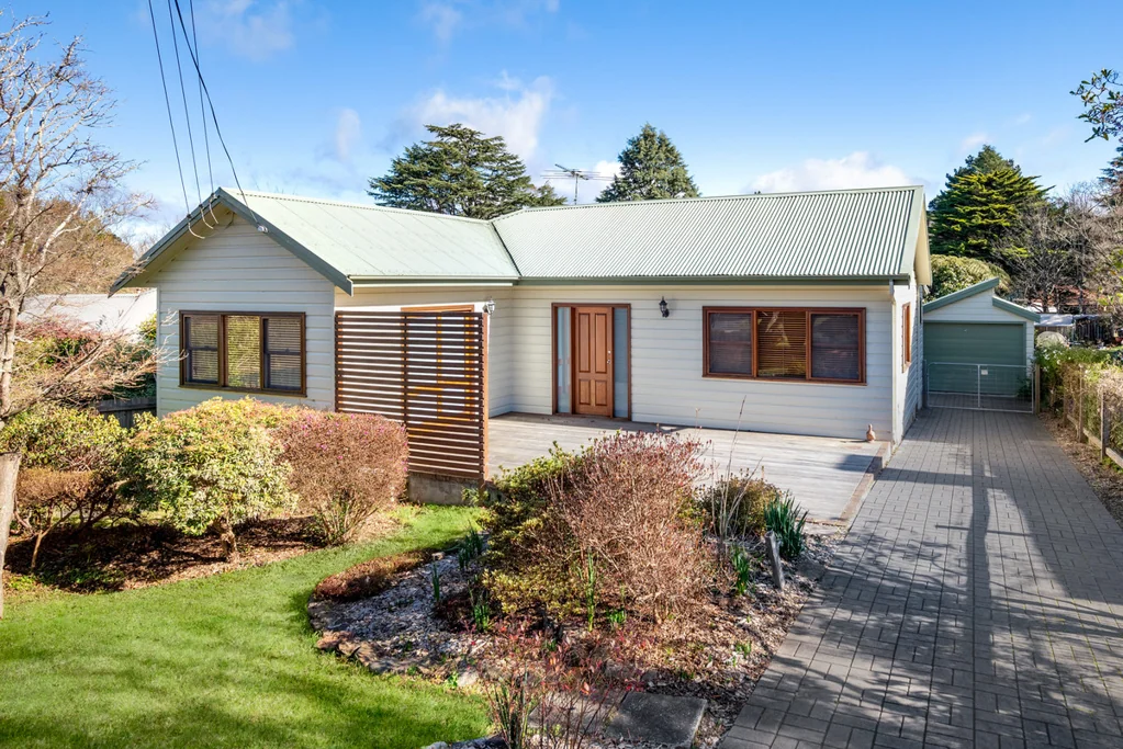 5 Blackheath Street, Leura, NSW 2780