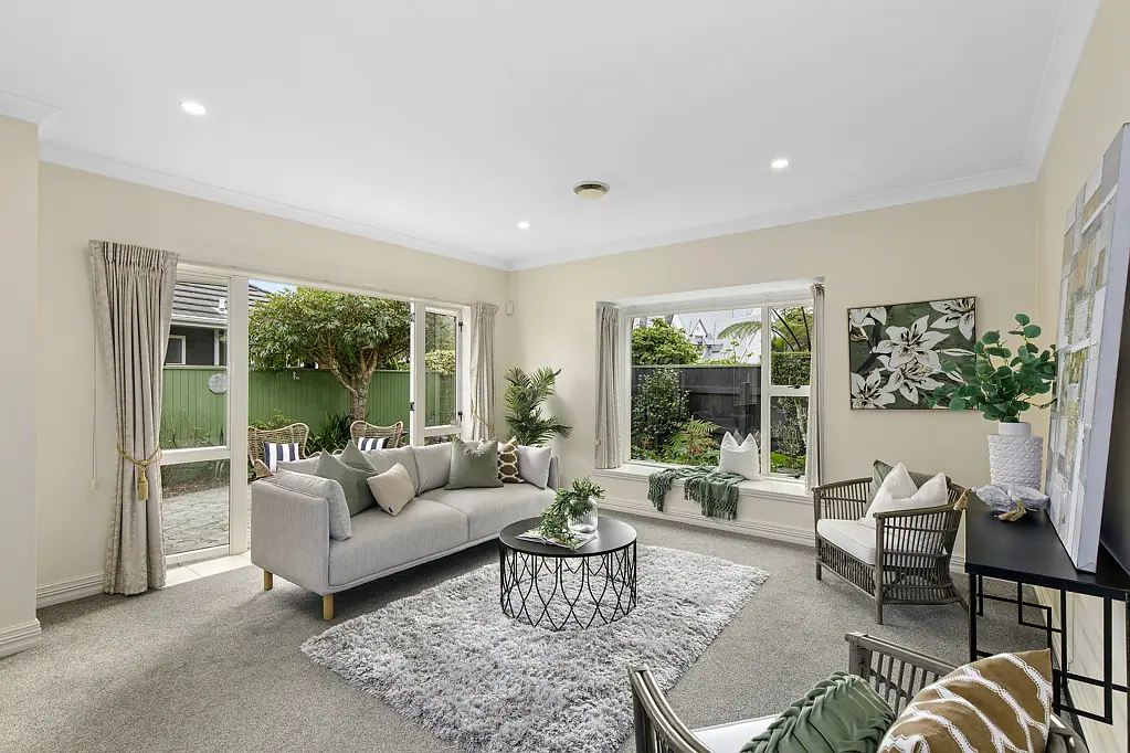 Lower Hutt 2બેડરૂમ Home In The Heart Of Hutt Central! Now $850,000!