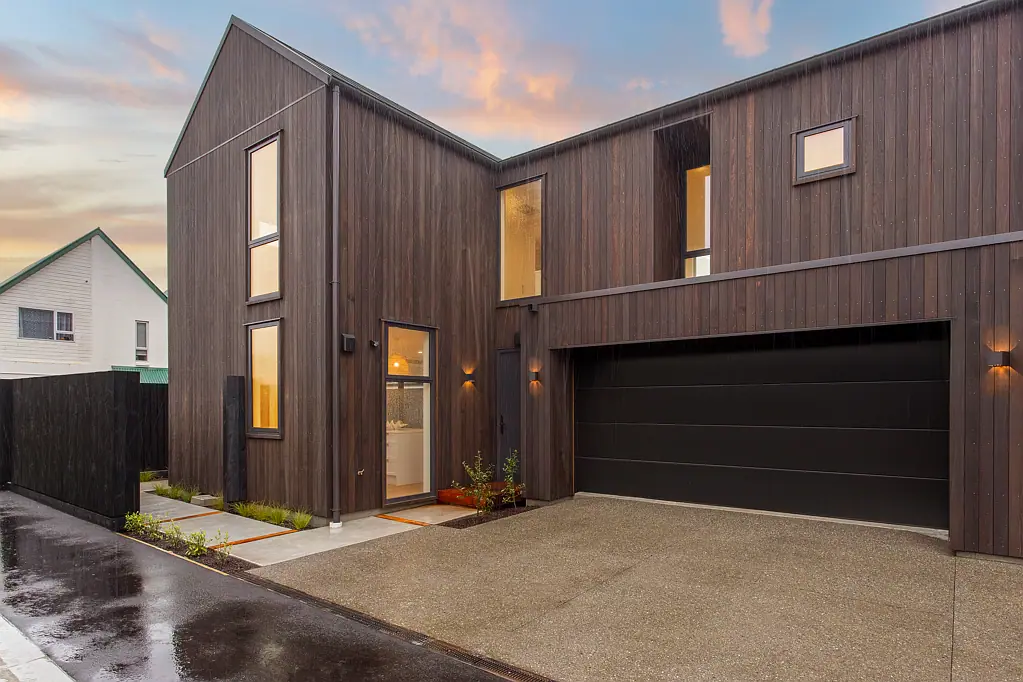 2/143 Weston Road, St Albans, Christchurch, Canterbury
