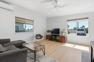 3/4 Bosley Street, Sunset Beach, WA 6530, 3房, 1浴, House