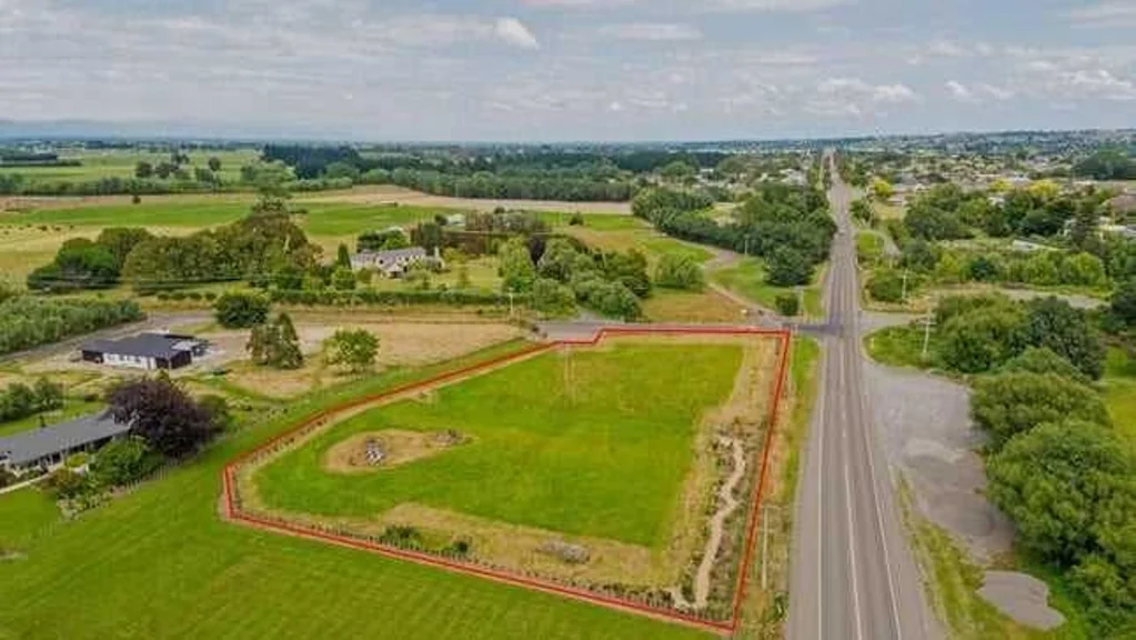 Feilding 7066sqm Section With Power And Water Connection