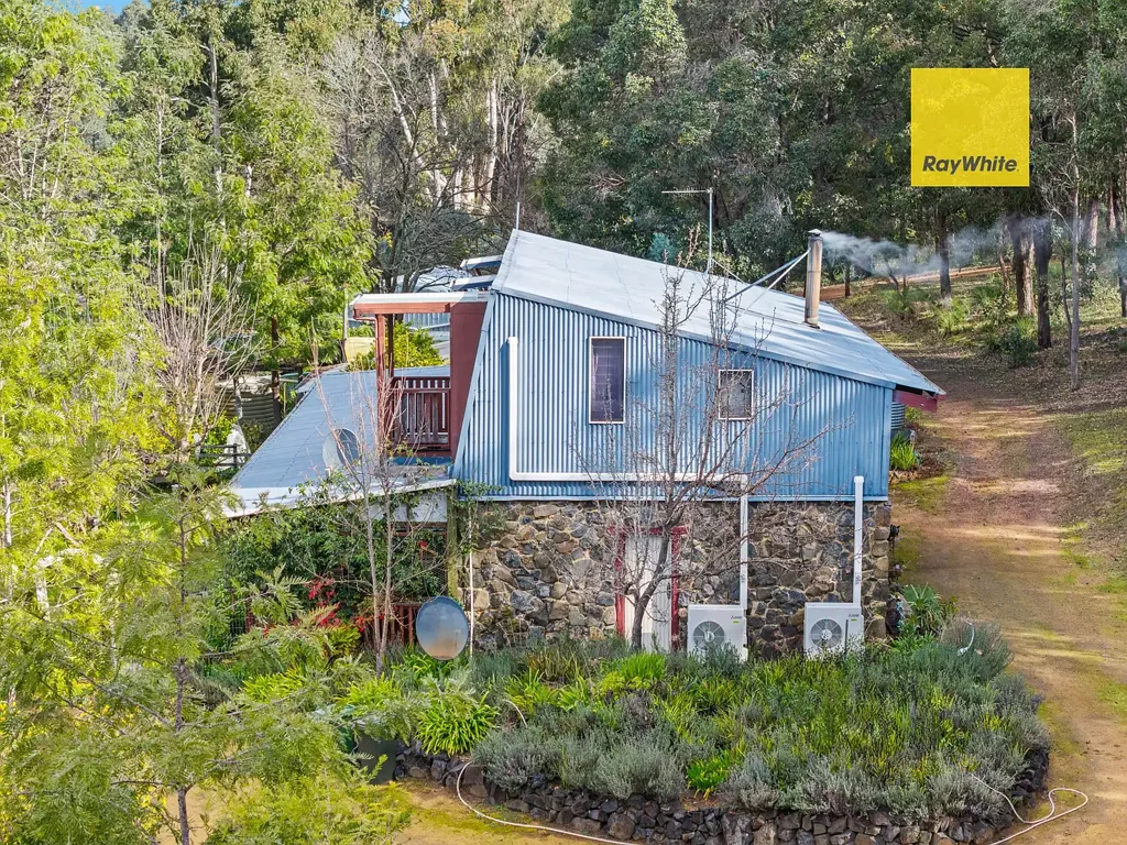 Nannup 4房  Peaceful lifestyle property on the Blackwood River