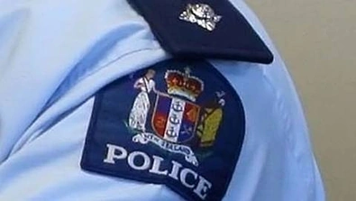 4年未用行李箱惊现毒品  警方表示边检有问题