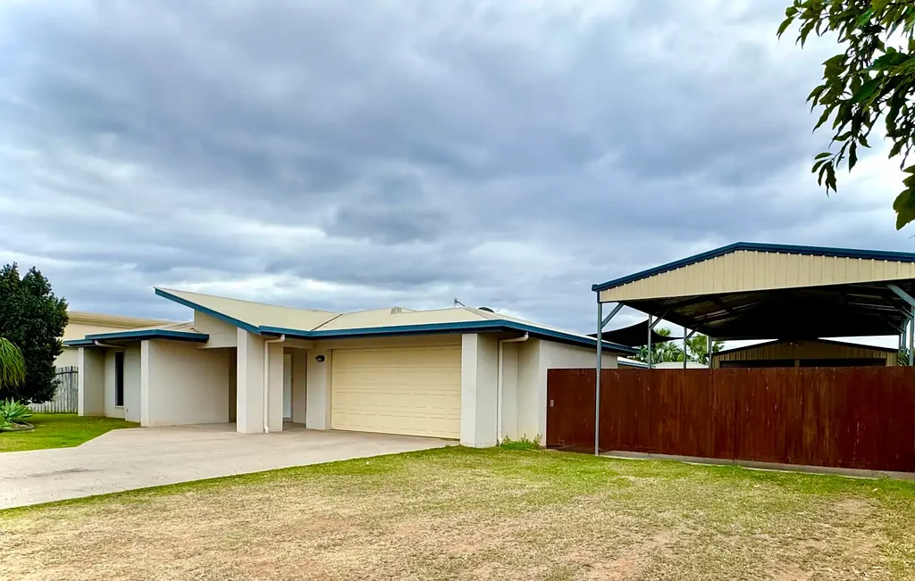 9 MACPHERSON Street, Moranbah, QLD 4744