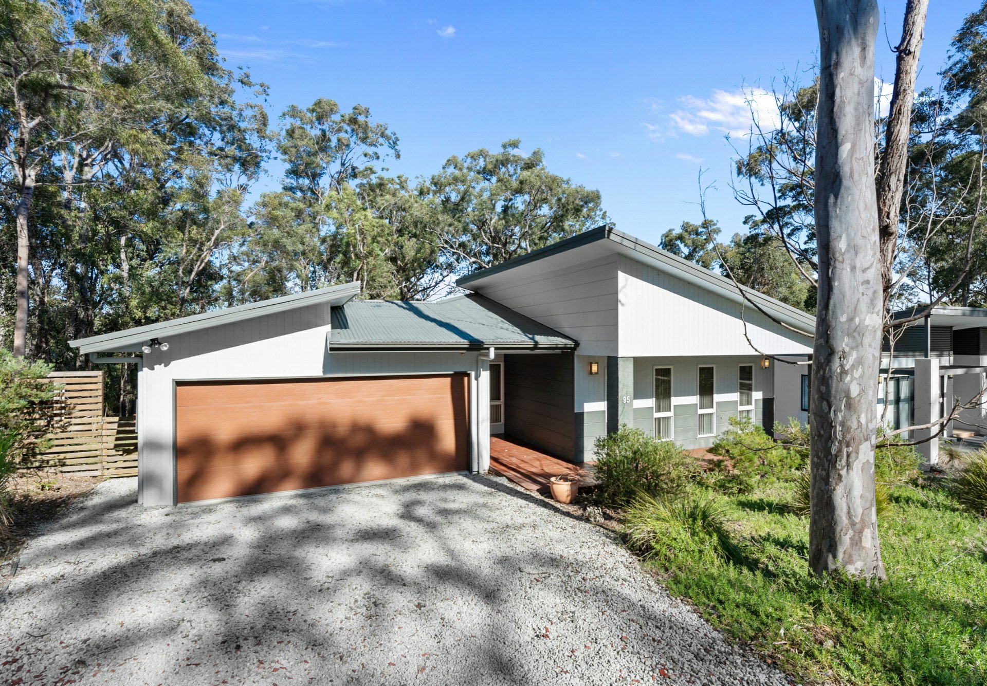 95 LAKE FOREST DR, MURRAYS BEACH NSW 2281, 0 Kuwarto, 0 Banyo, House