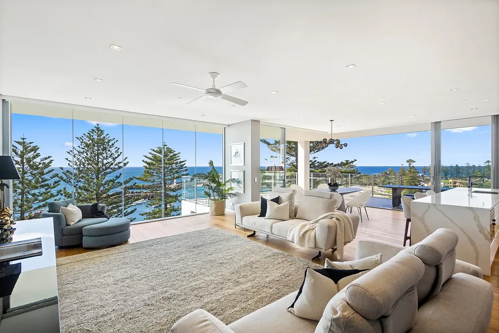 Wollongong 3બેડરૂમ Waterfront position and prestige at its best