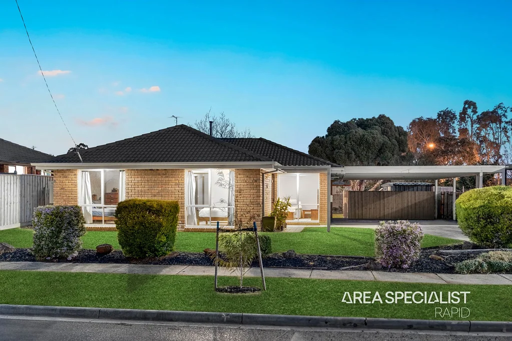 4 Geraldine Drive, Hampton Park, VIC 3976