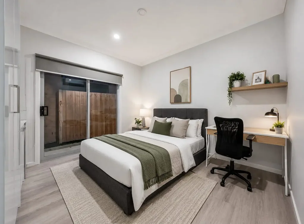 Self contained Studio Rooms for Couples !!
