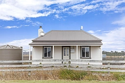 250 Scotts Road, Koroit