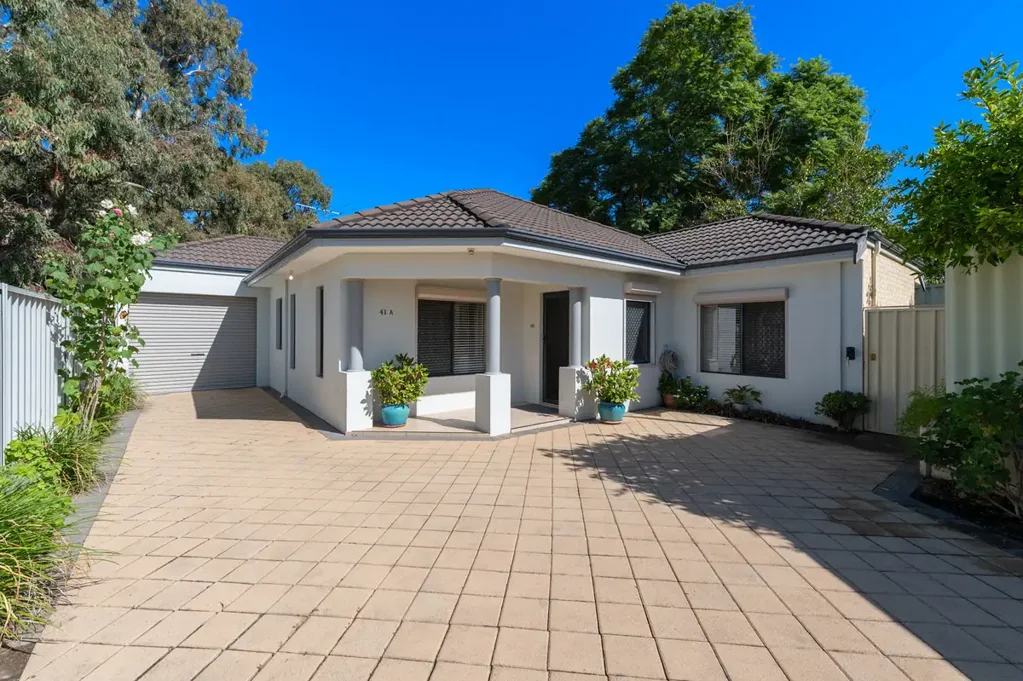 Bayswater 3房  Stylish, Light-Filled Living in a Prime Location