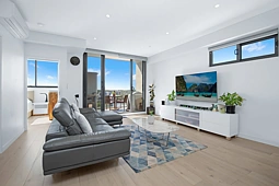 1210/135-137 Pacific Highway, Hornsby