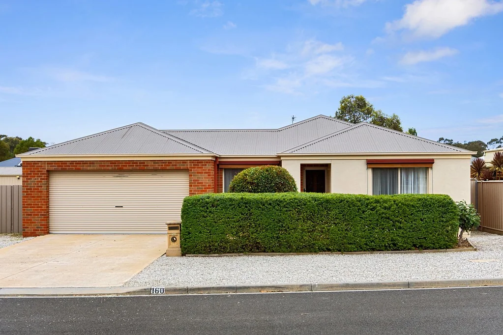160 Simpsons Road, Eaglehawk, VIC 3556