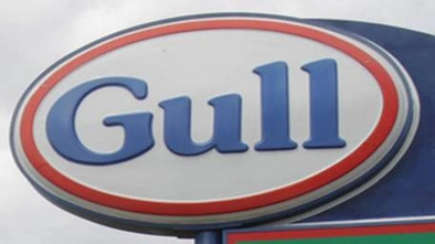Gull加油站汽油促销  每升1.999元