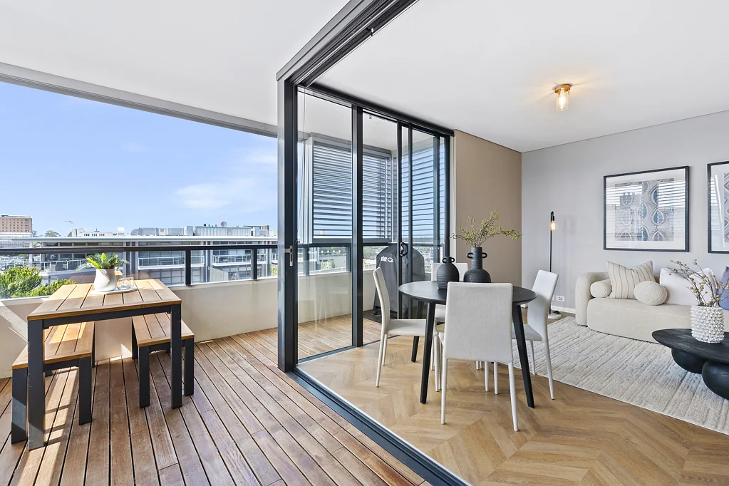 908/1 Sterling Circuit, Camperdown, NSW 2050