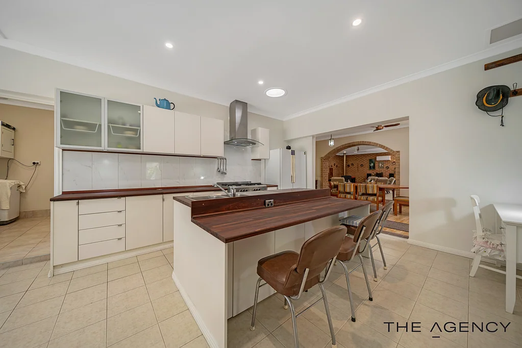 240 Great Eastern Highway, Glen Forrest, WA 6071