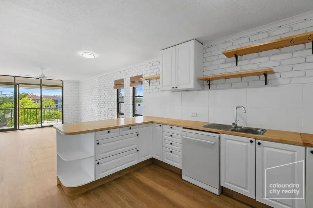 PERFECT LOCATION WITH PEACEFUL WATER VIEWS