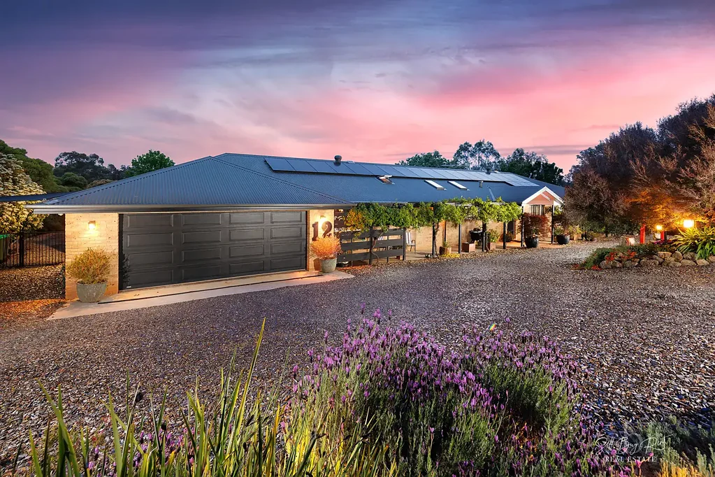 12 HILLANDALE COURT, Bonegilla, VIC 3691